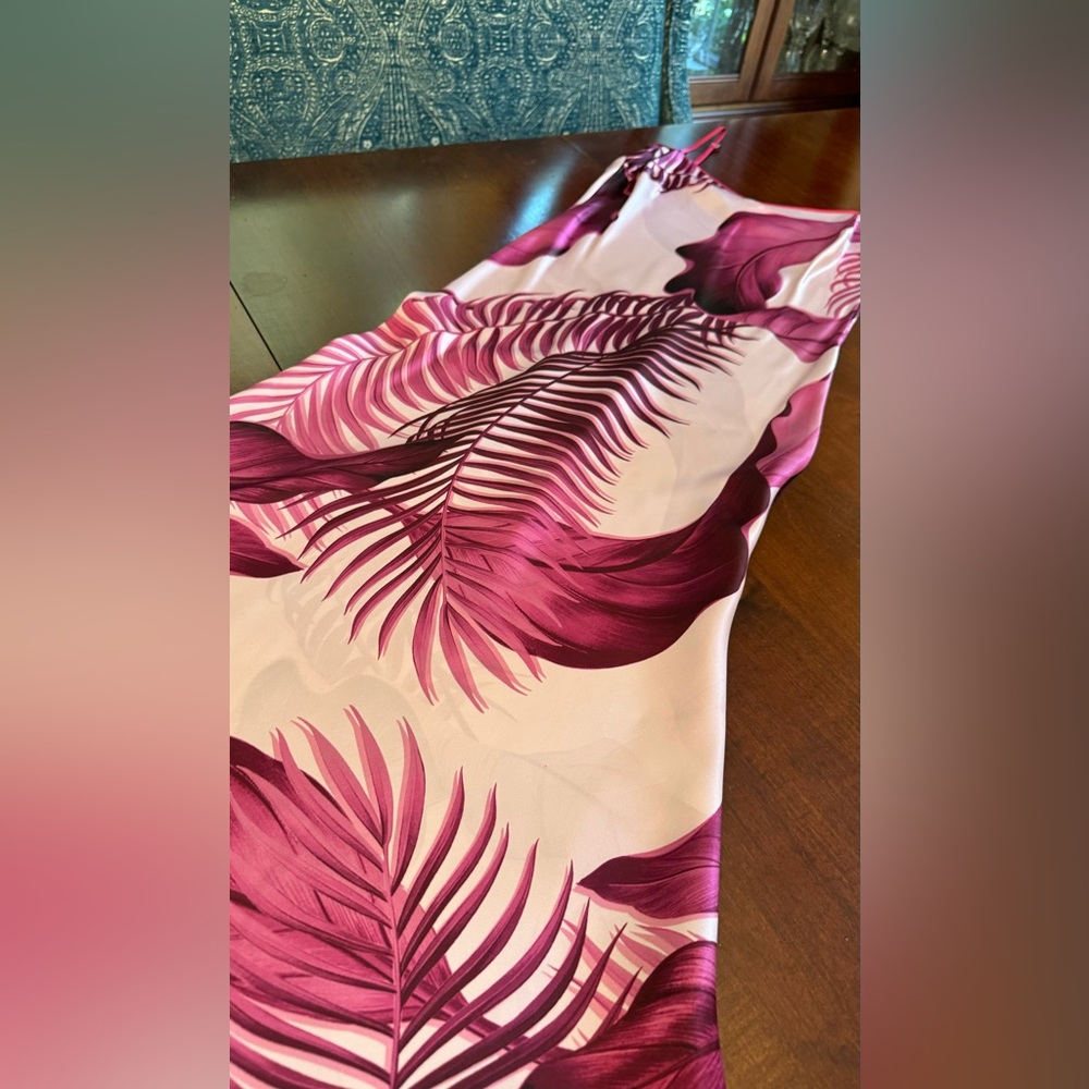 For Restless Sleepers pink palm slip dress - Picture 4 of 6